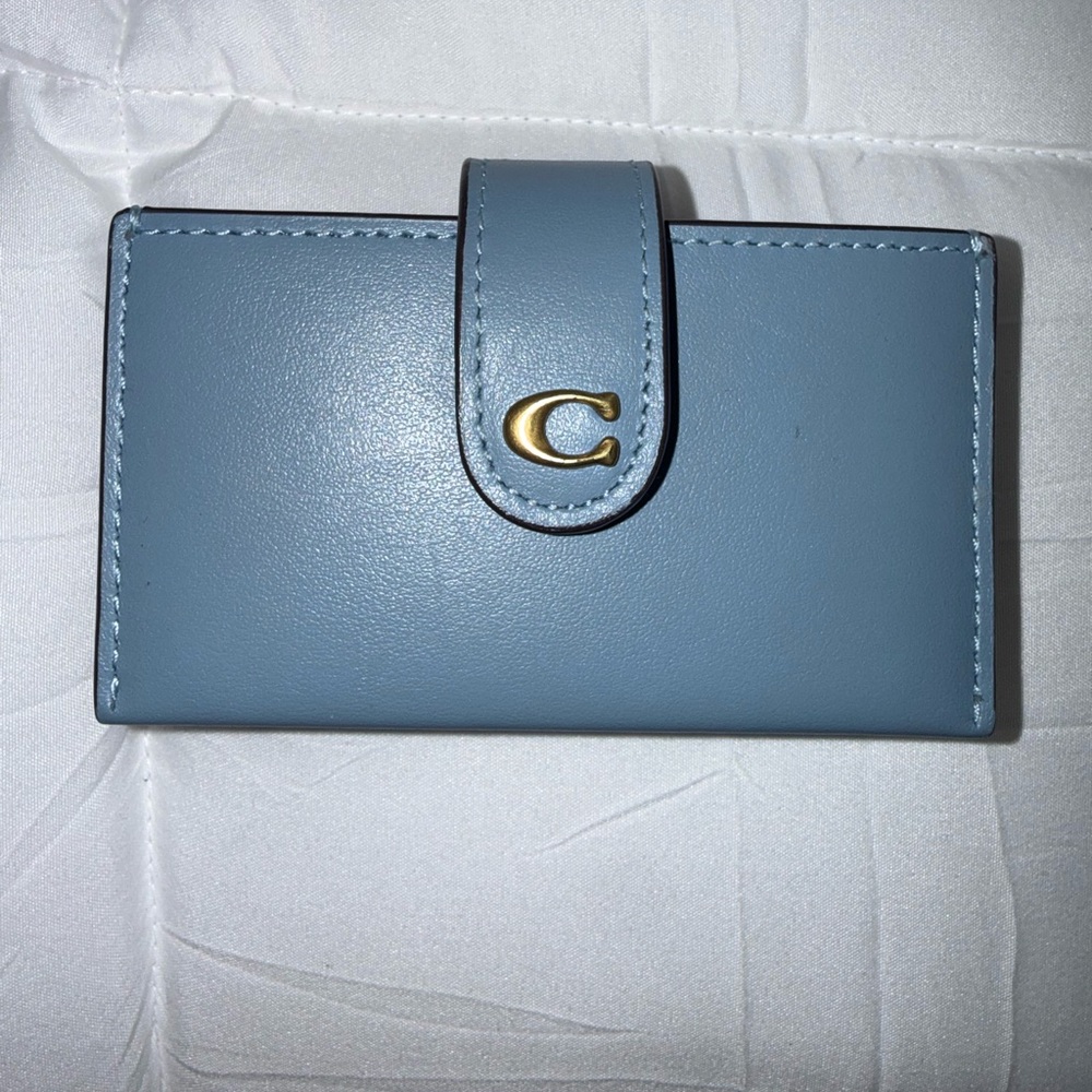Coach Accordion Wallet - Bluebell - EUC